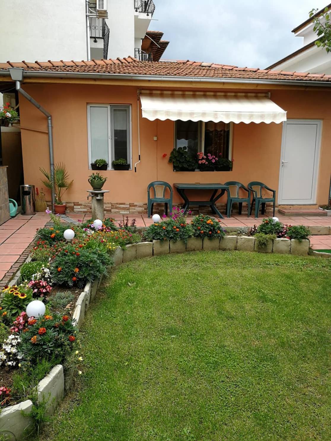 Studio Stonel Veliko Tŭrnovo Exterior foto